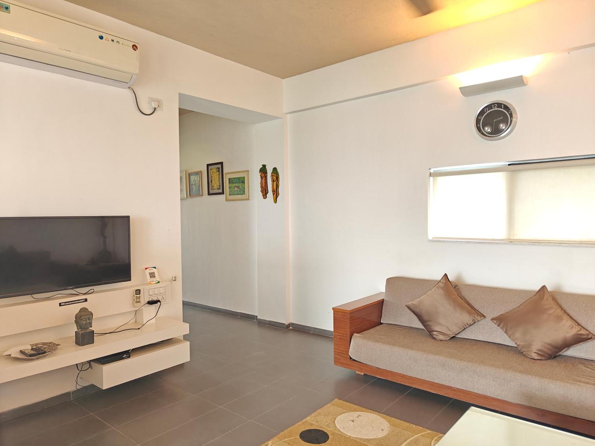 קולהאפור Chandralok Service Apartments מראה חיצוני תמונה