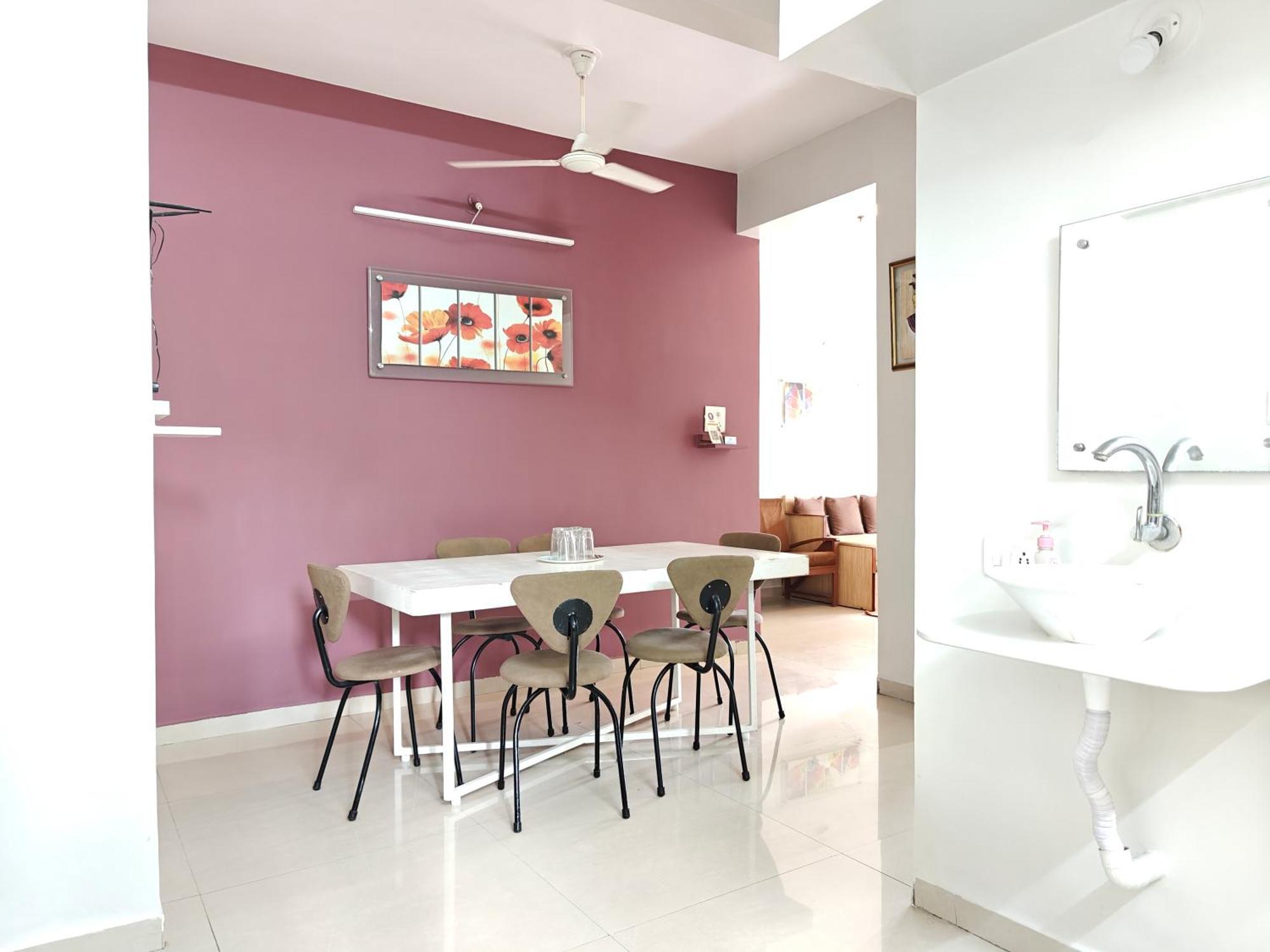 קולהאפור Chandralok Service Apartments חדר תמונה
