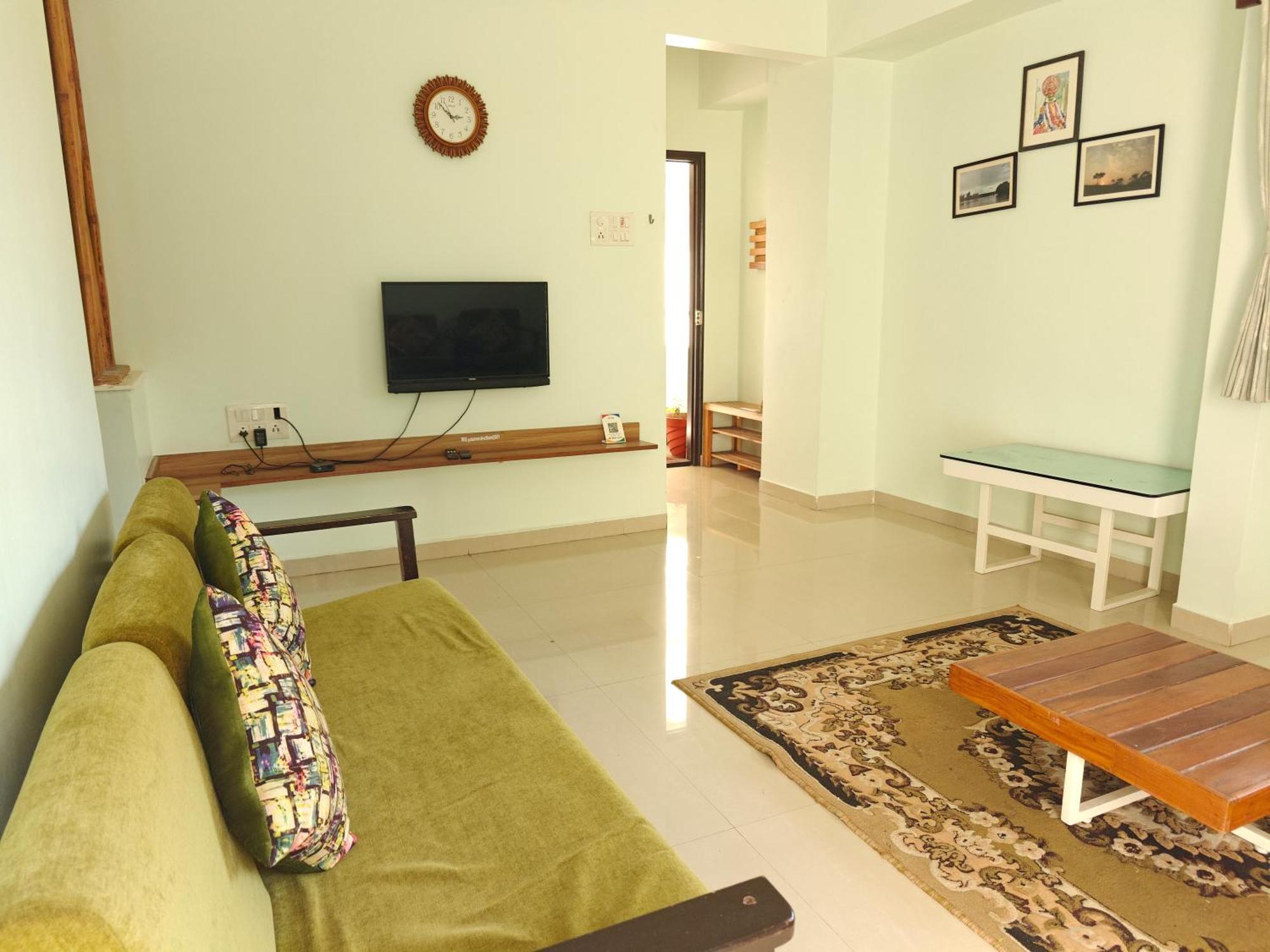 קולהאפור Chandralok Service Apartments מראה חיצוני תמונה